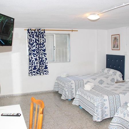 Pension La Lambra Azul Аліканте Екстер'єр фото