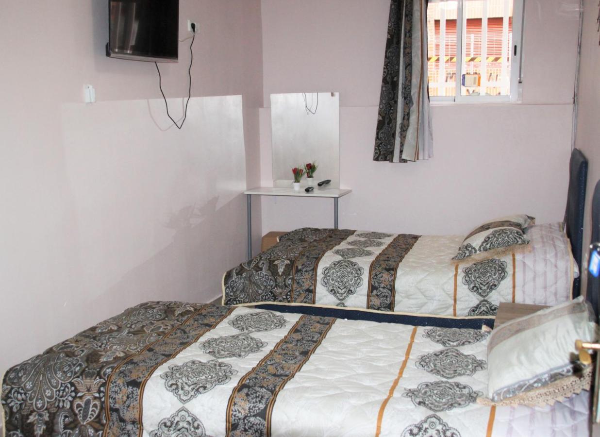 Pension La Lambra Azul Аліканте Екстер'єр фото