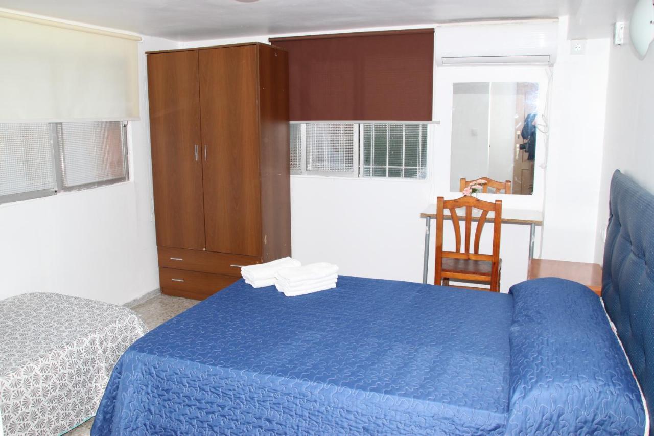 Pension La Lambra Azul Аліканте Екстер'єр фото