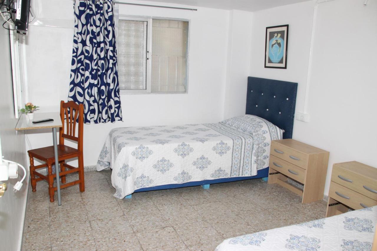 Pension La Lambra Azul Аліканте Екстер'єр фото